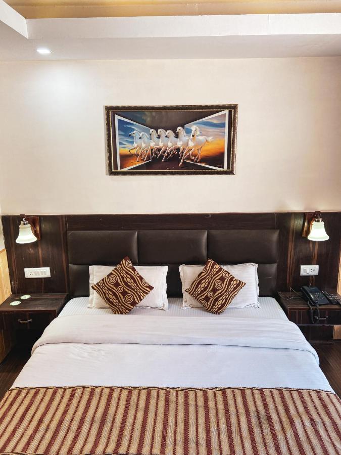 Hotel Manali Queen Exterior foto