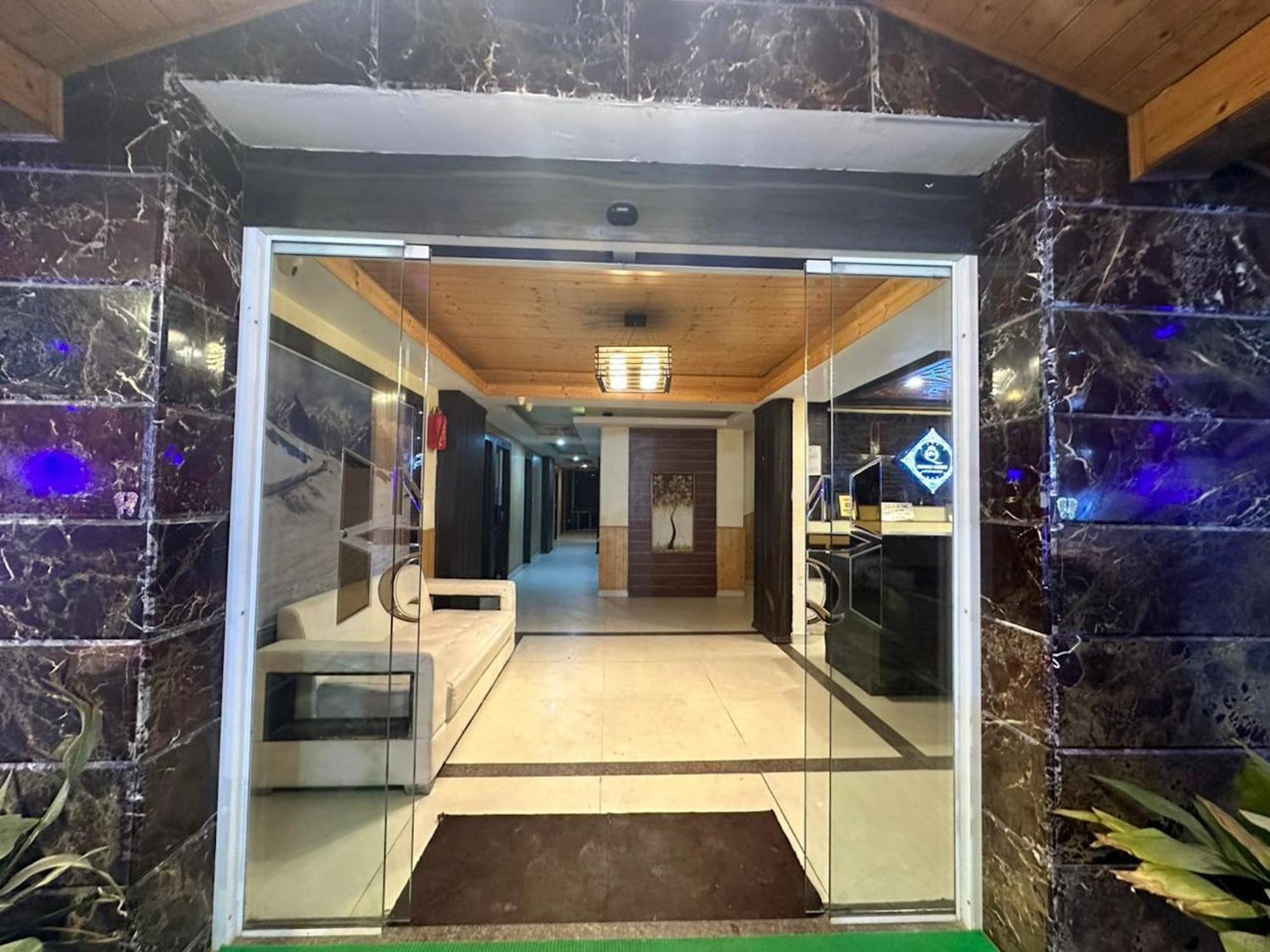Hotel Manali Queen Exterior foto